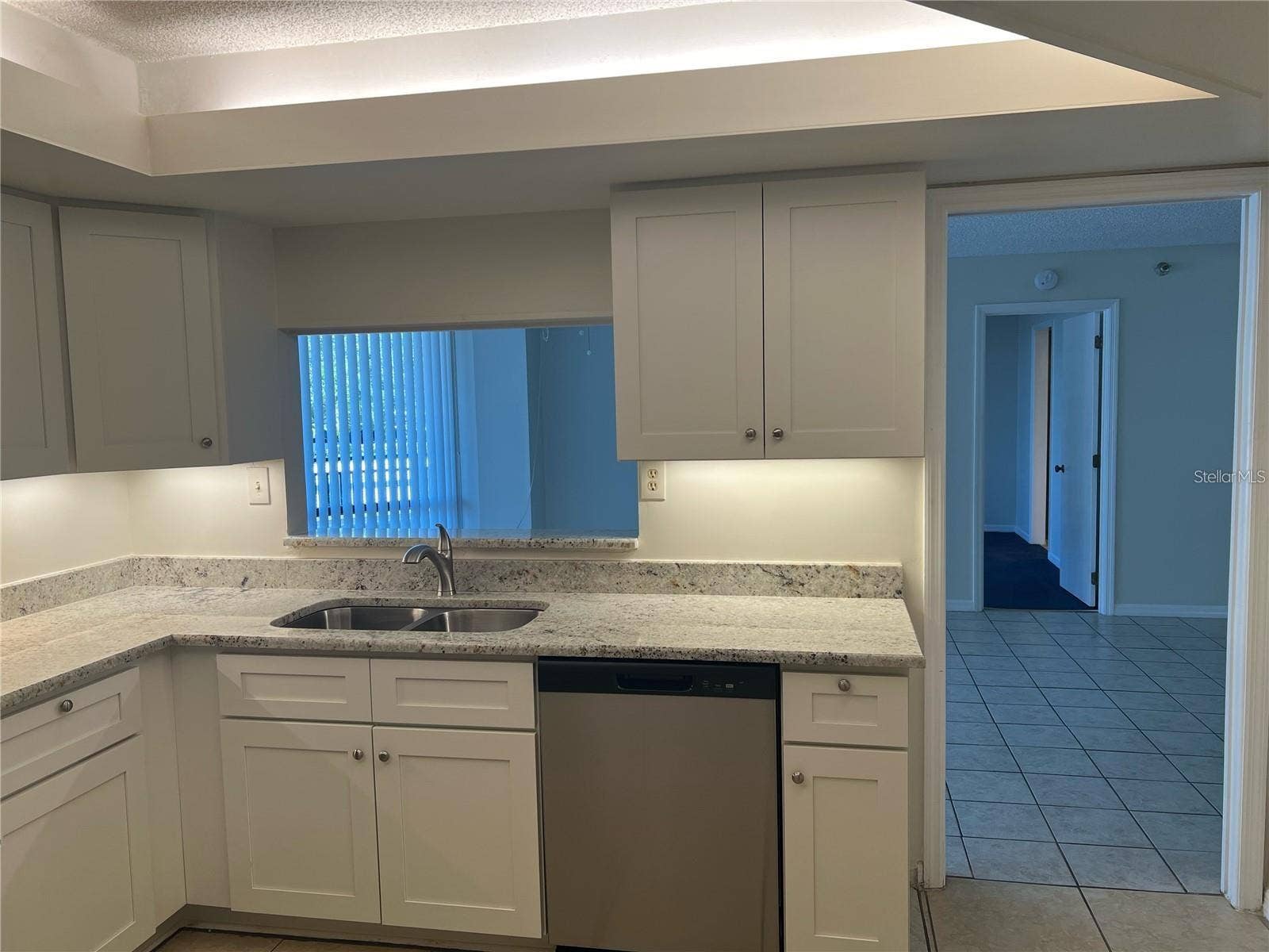 690 ISLAND WAY, #208, Clearwater, FL 33767 690 ISLAND WAY, #208, Clearwater, FL 33767