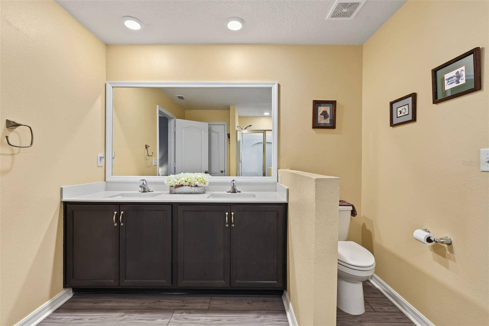 8951 SOUTHERN CHARM CIRCLE, Brooksville, FL 34613 8951 SOUTHERN CHARM CIRCLE, Brooksville, FL 34613