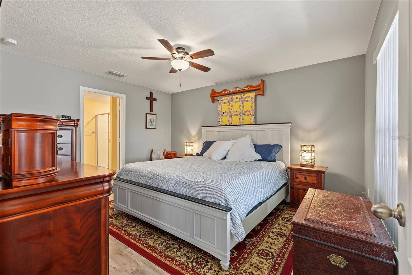 8951 SOUTHERN CHARM CIRCLE, Brooksville, FL 34613 8951 SOUTHERN CHARM CIRCLE, Brooksville, FL 34613