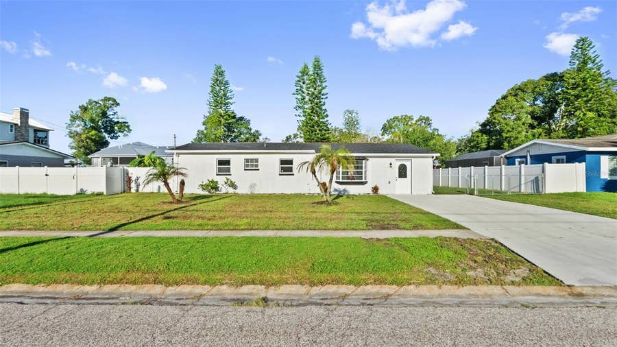Property photo for 310 COUNTRY CLUB DRIVE, Oldsmar, FL