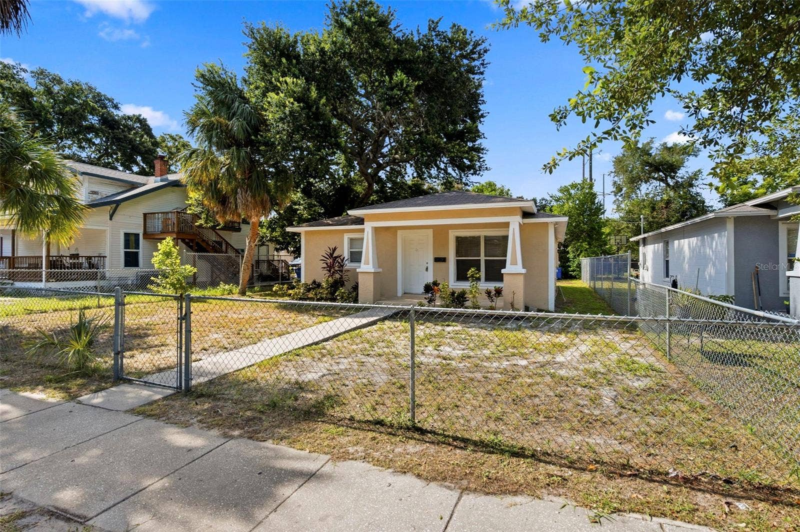 980 13TH AVENUE S, St Petersburg, FL 33705 980 13TH AVENUE S, St Petersburg, FL 33705