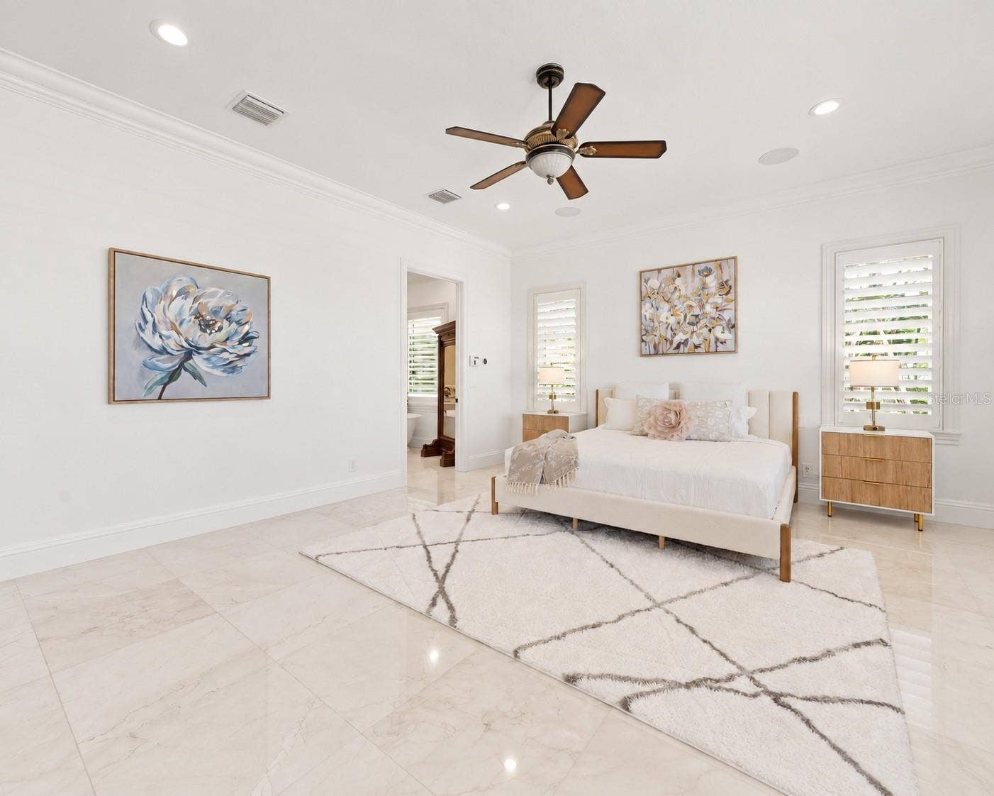 504 55 TH AVENUE, St Pete Beach, FL 33706 504 55 TH AVENUE, St Pete Beach, FL 33706