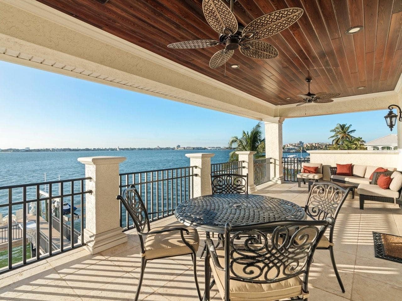 504 55 TH AVENUE, St Pete Beach, FL 33706 504 55 TH AVENUE, St Pete Beach, FL 33706