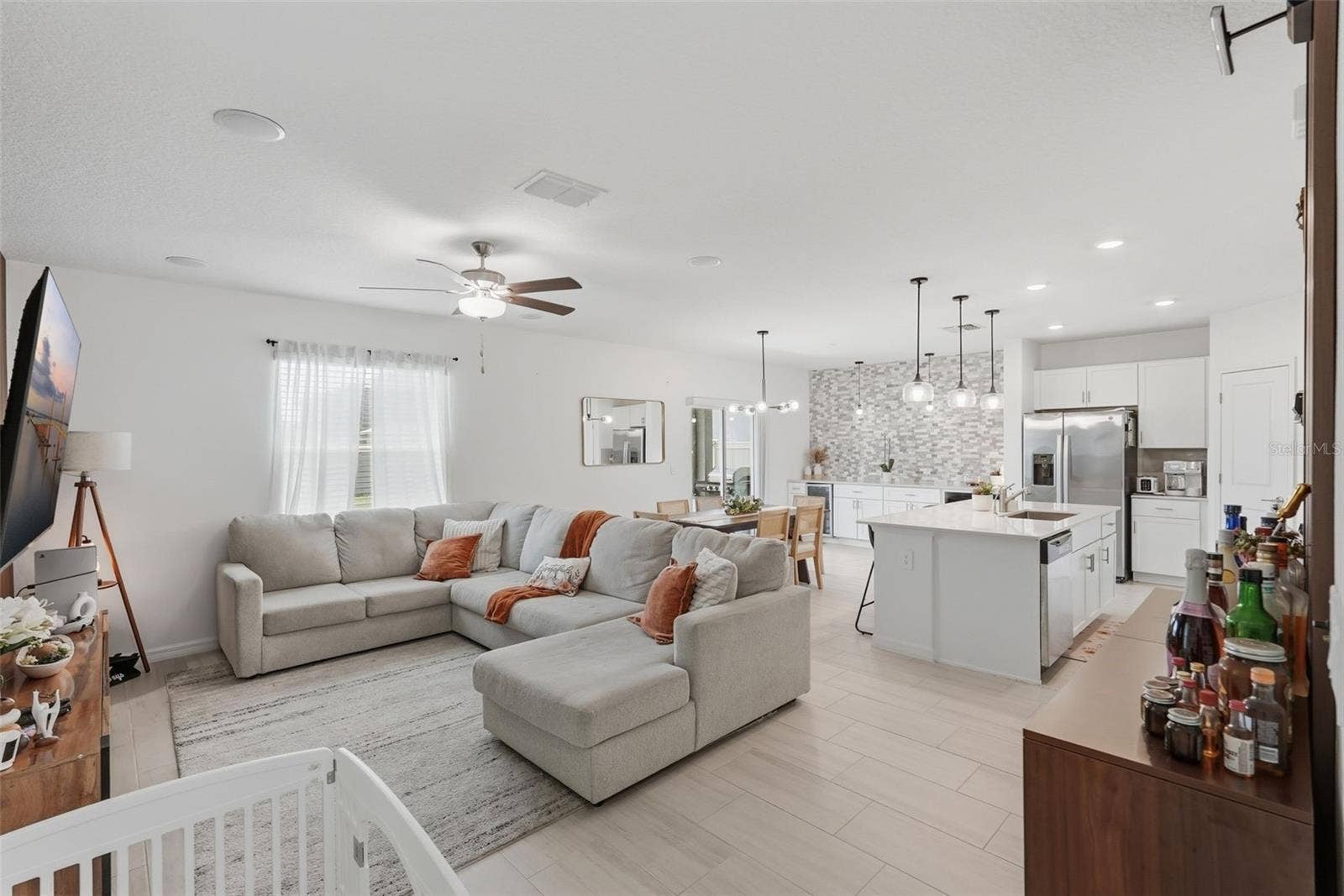 22320 PLEASANT MORNING DRIVE, Land O Lakes, FL 34637