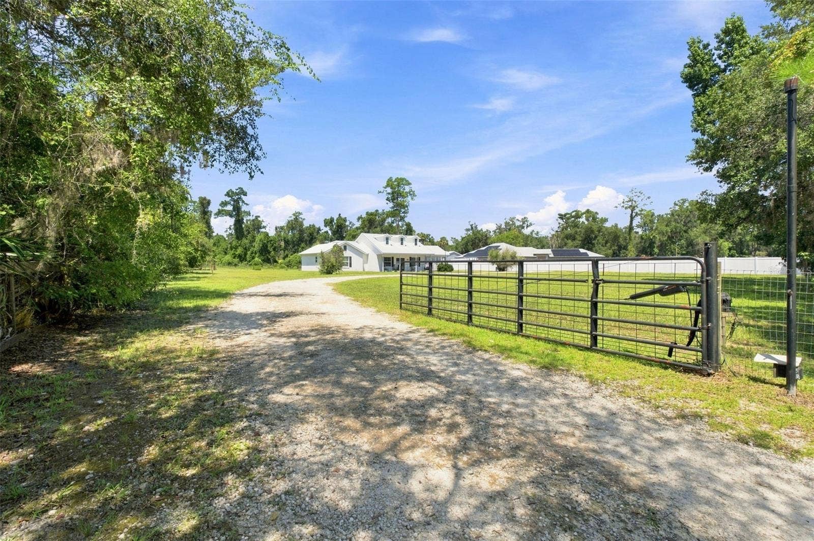 10574 N SUNFLOWER POINT, Crystal River, FL 34428