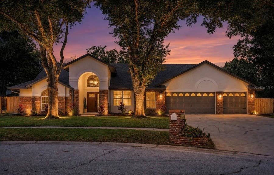 Property photo for 18107 WOODCREEK PLACE, Lutz, FL