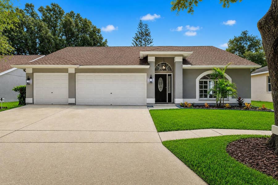 Property photo for 17721 HAMPSHIRE OAK DRIVE, Tampa, FL