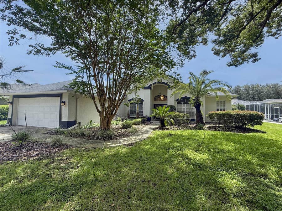 Property photo for 3510 AUTUMN GLEN DRIVE, Valrico, FL