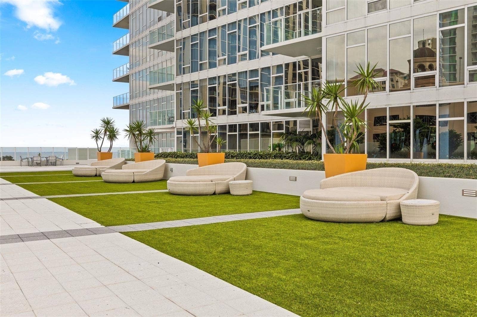 175 1ST STREET SOUTH STREET, #1106, St Petersburg, FL 33701 175 1ST STREET SOUTH STREET, #1106, St Petersburg, FL 33701