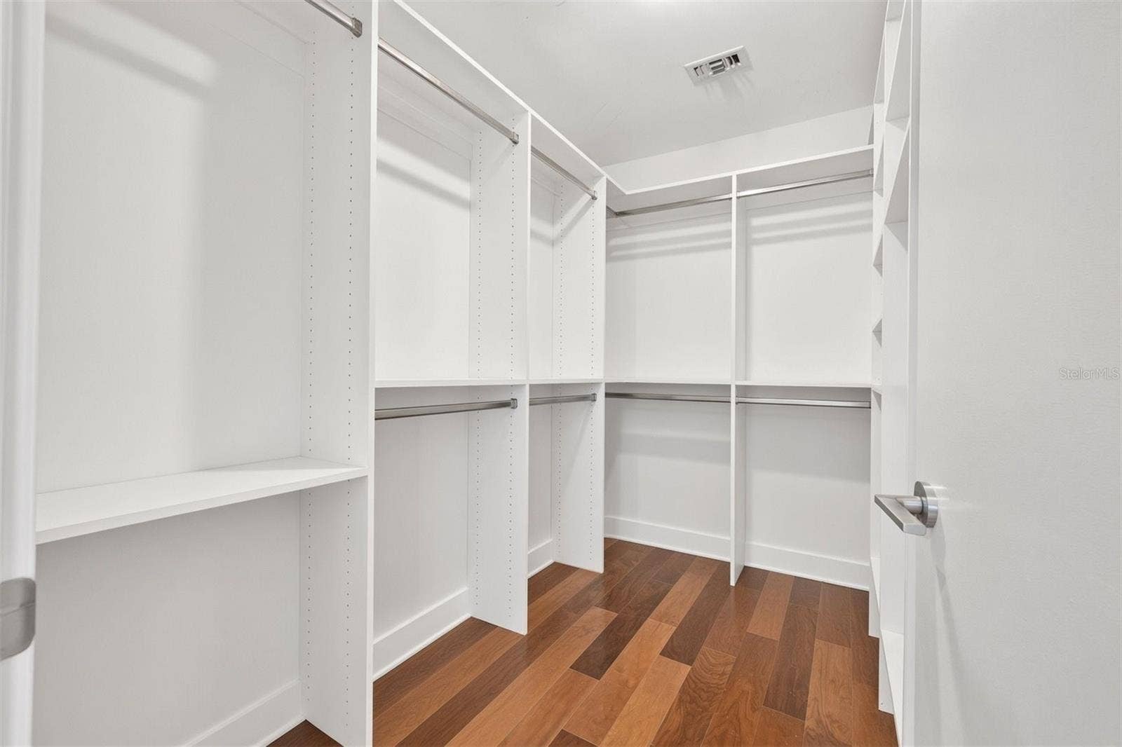 175 1ST STREET SOUTH STREET, #1106, St Petersburg, FL 33701 Large Walk in closet