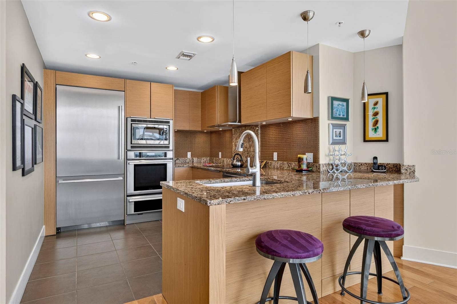 175 1ST STREET SOUTH STREET, #1106, St Petersburg, FL 33701 175 1ST STREET SOUTH STREET, #1106, St Petersburg, FL 33701