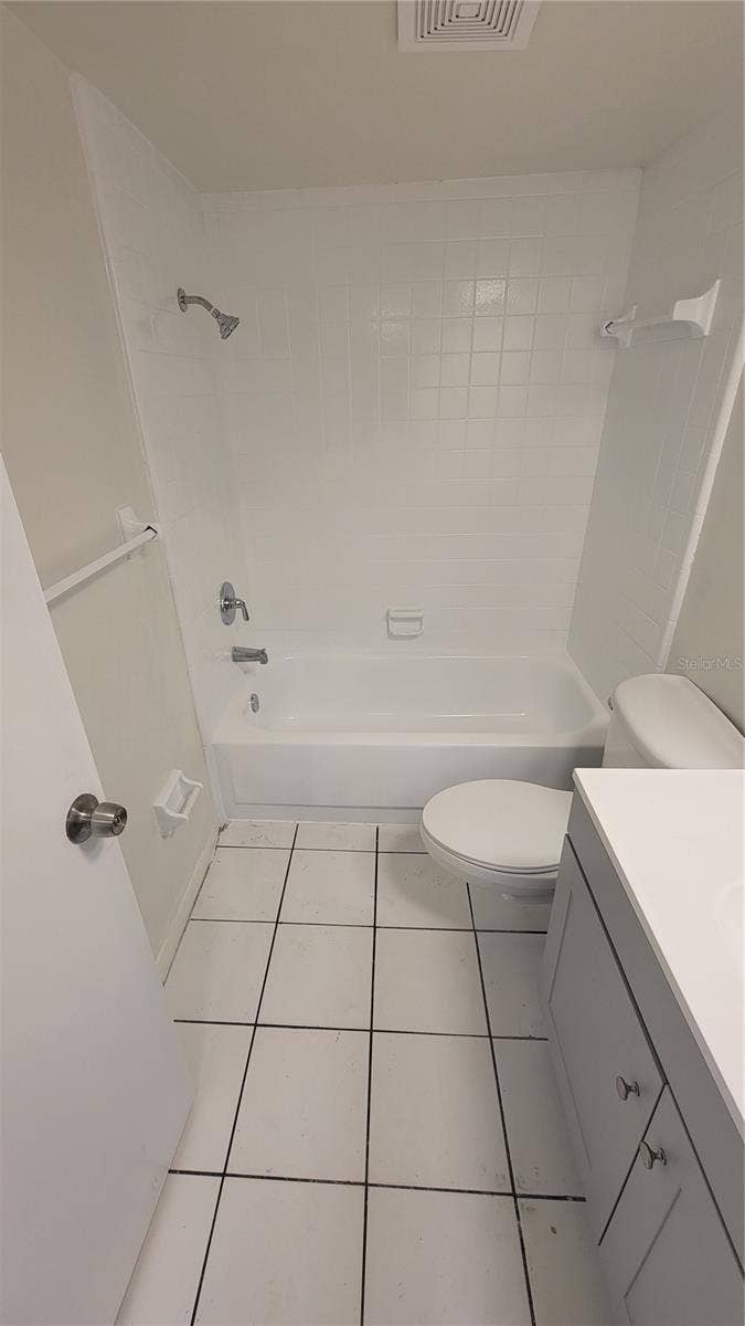 308 AVANDA COURT, #6, Clearwater, FL 33756 308 AVANDA COURT, #6, Clearwater, FL 33756
