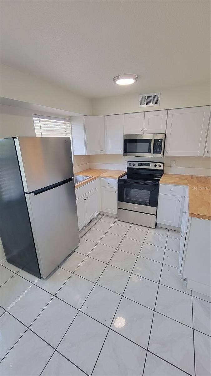 308 AVANDA COURT, #6, Clearwater, FL 33756 308 AVANDA COURT, #6, Clearwater, FL 33756
