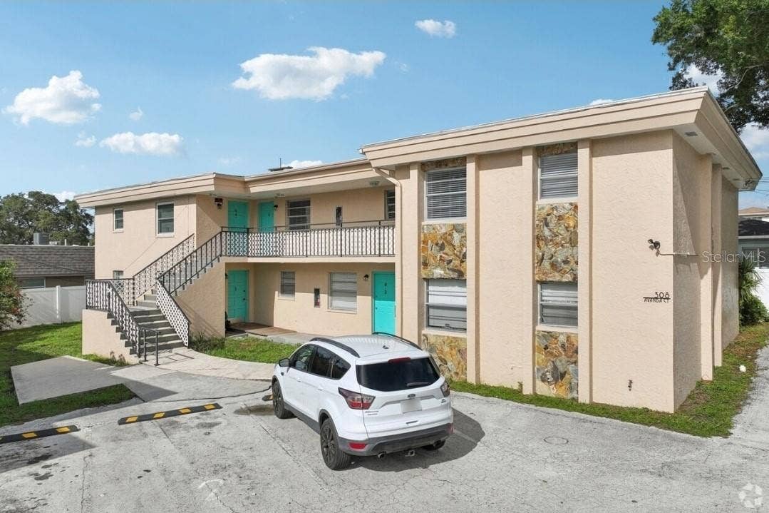 308 AVANDA COURT, #6, Clearwater, FL 33756 308 AVANDA COURT, #6, Clearwater, FL 33756