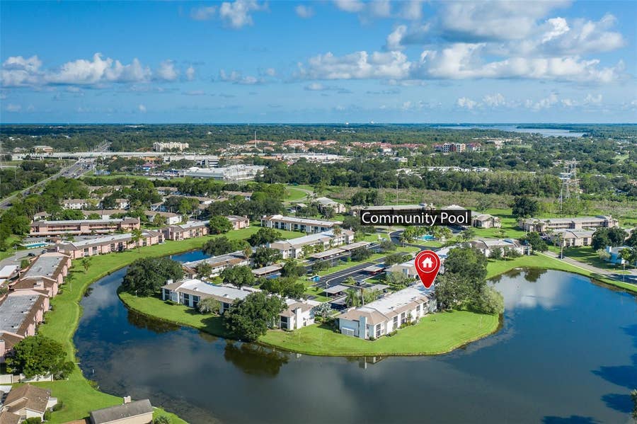 Property photo for 160 LAKEVIEW WAY, #160, Oldsmar, FL