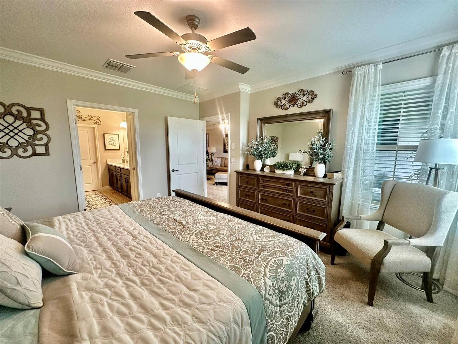 10442 ECHO DOCK LOOP, San Antonio, FL 33576 Spacious Master with Ensuite