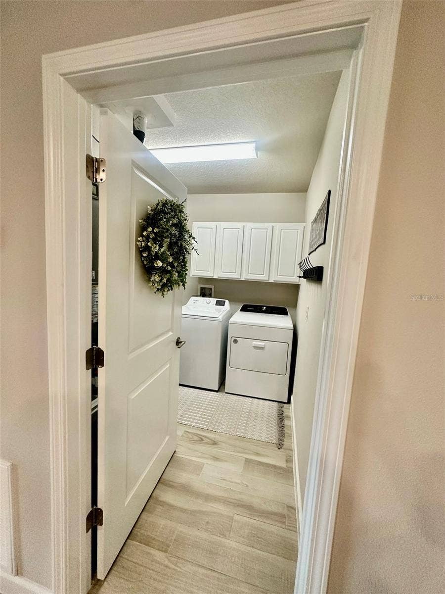 10442 ECHO DOCK LOOP, San Antonio, FL 33576 Laundry Room