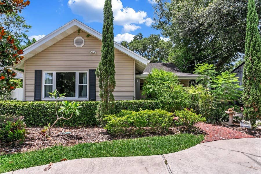 Property photo for 918 W BRADDOCK STREET, Tampa, FL