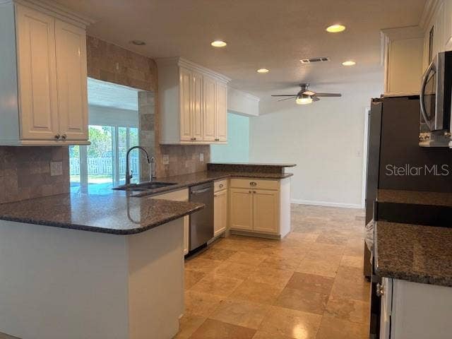 12055 4TH STREET E, Treasure Island, FL 33706 12055 4TH STREET E, Treasure Island, FL 33706