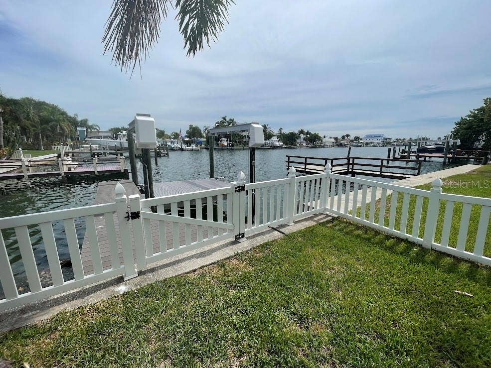12055 4TH STREET E, Treasure Island, FL 33706 12055 4TH STREET E, Treasure Island, FL 33706