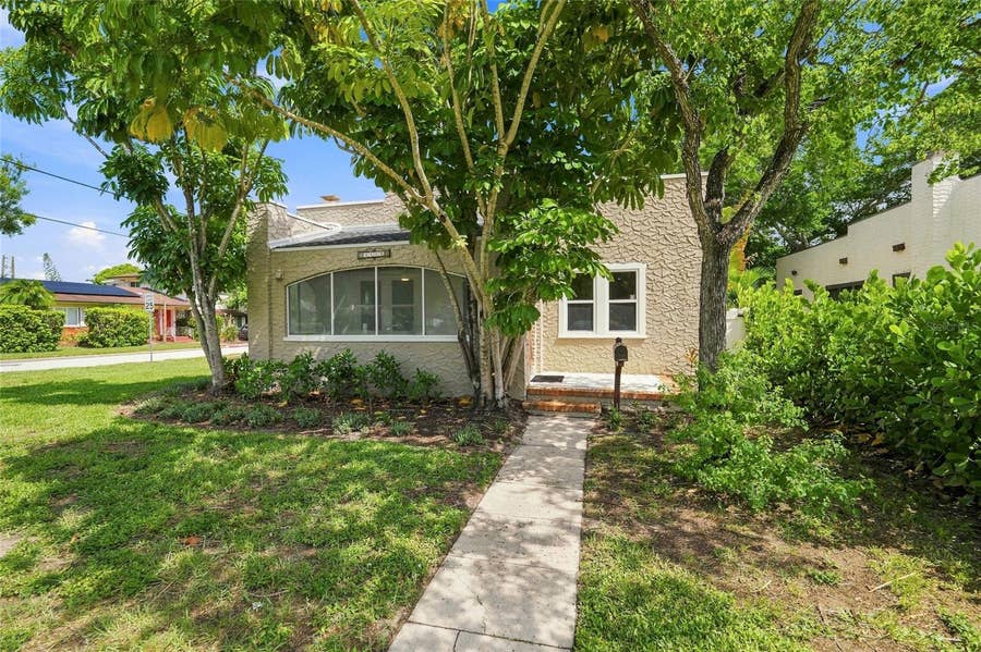 Property photo for 4595 9TH AVENUE N, St Petersburg, FL