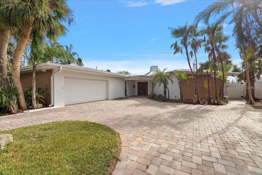 Property photo for 3830 46TH AVENUE S, St Petersburg, FL