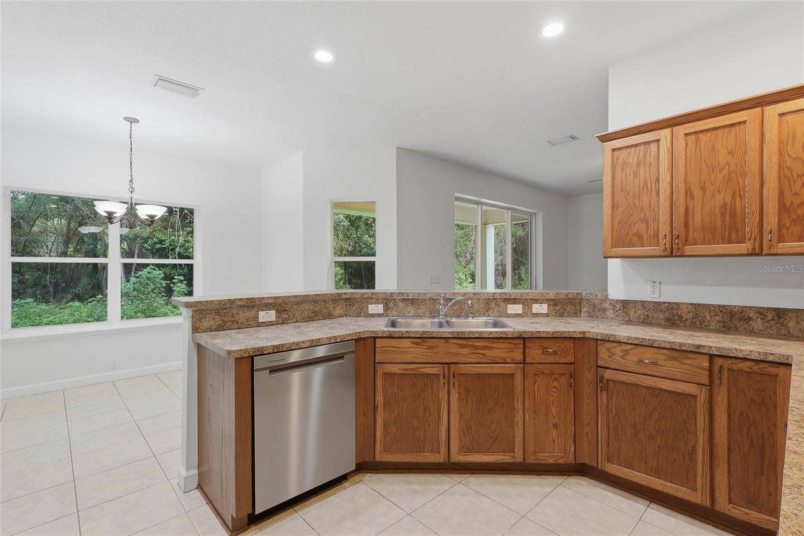 2621 FIDDLESTICK CIRCLE, Lutz, FL 33559 2621 FIDDLESTICK CIRCLE, Lutz, FL 33559