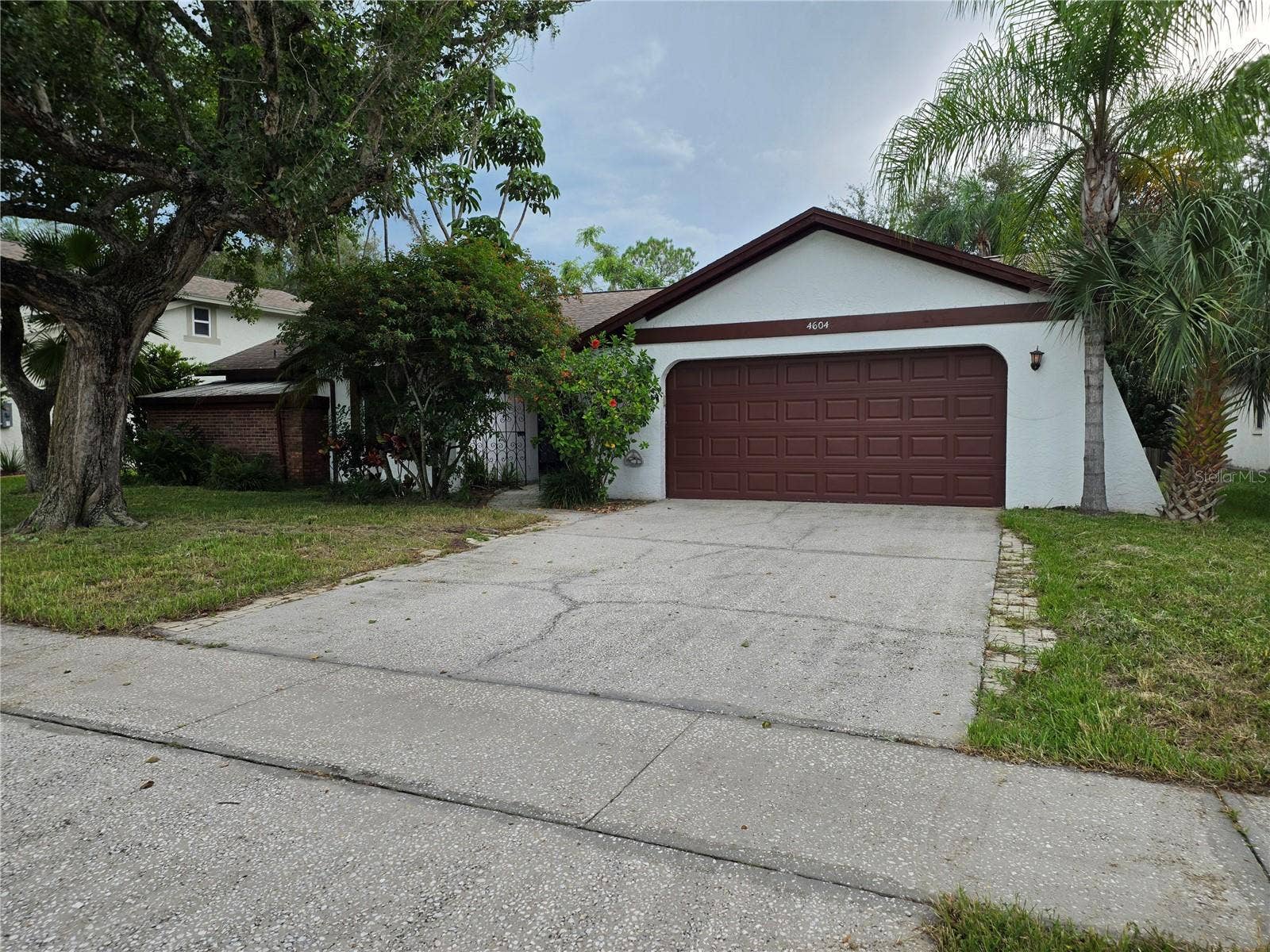 4604 LANDSCAPE DRIVE, Tampa, FL 33624