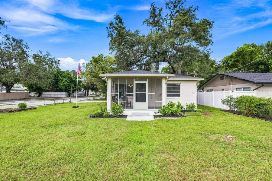 Property photo for 1825 E HANNA AVENUE, Tampa, FL