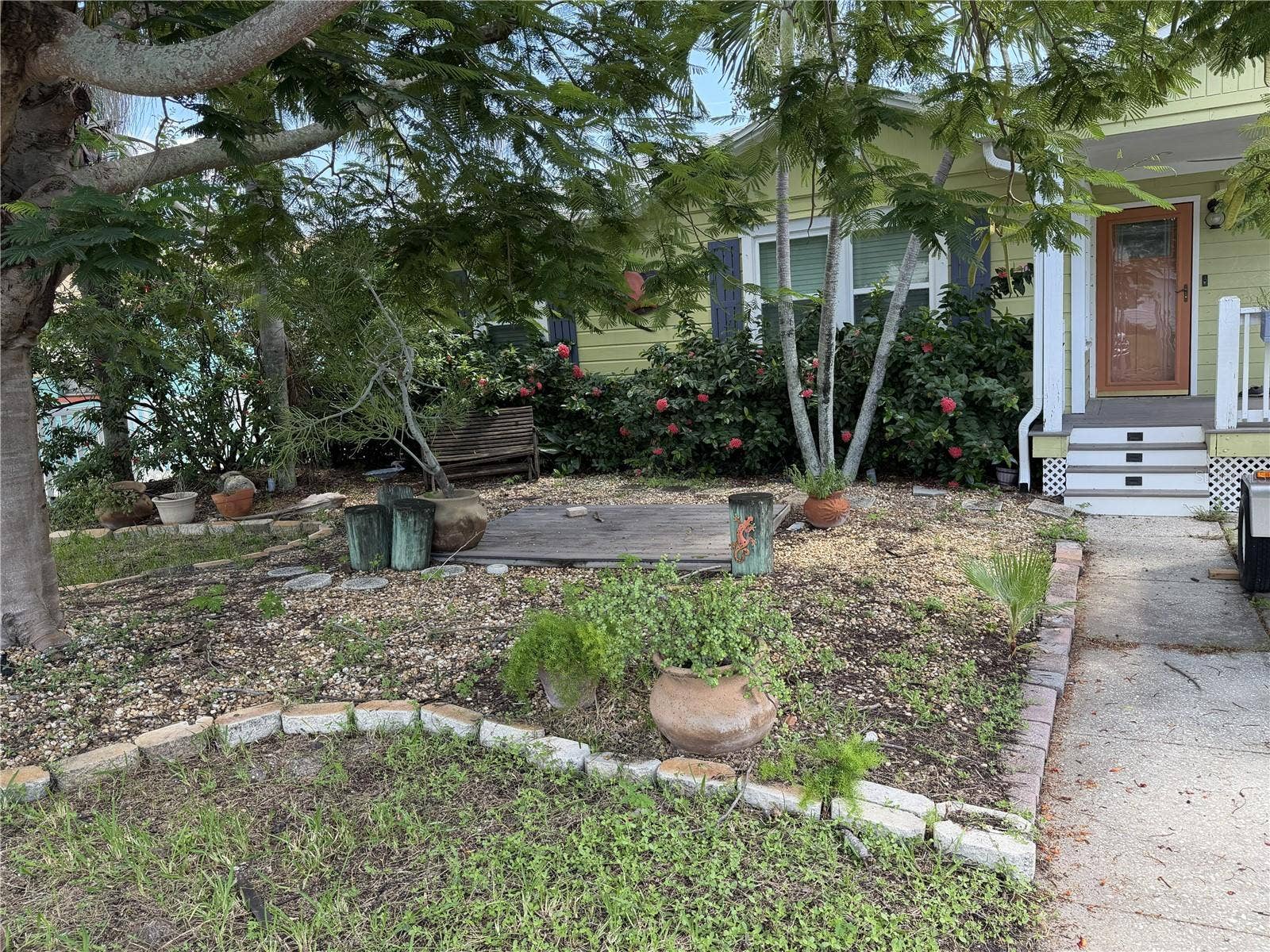 3008 DUPONT STREET S, Gulfport, FL 33707 3008 DUPONT STREET S, Gulfport, FL 33707