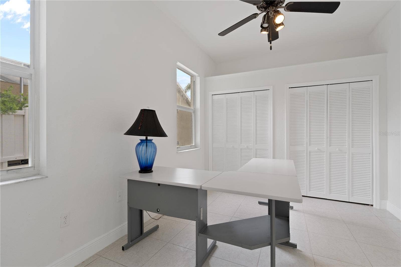 3239 GLENWOOD CIRCLE, Holiday, FL 34691