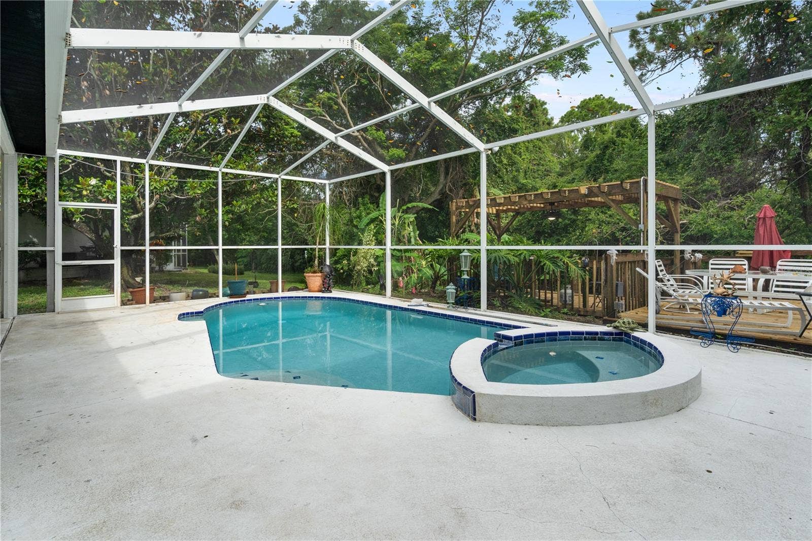 3239 GLENWOOD CIRCLE, Holiday, FL 34691
