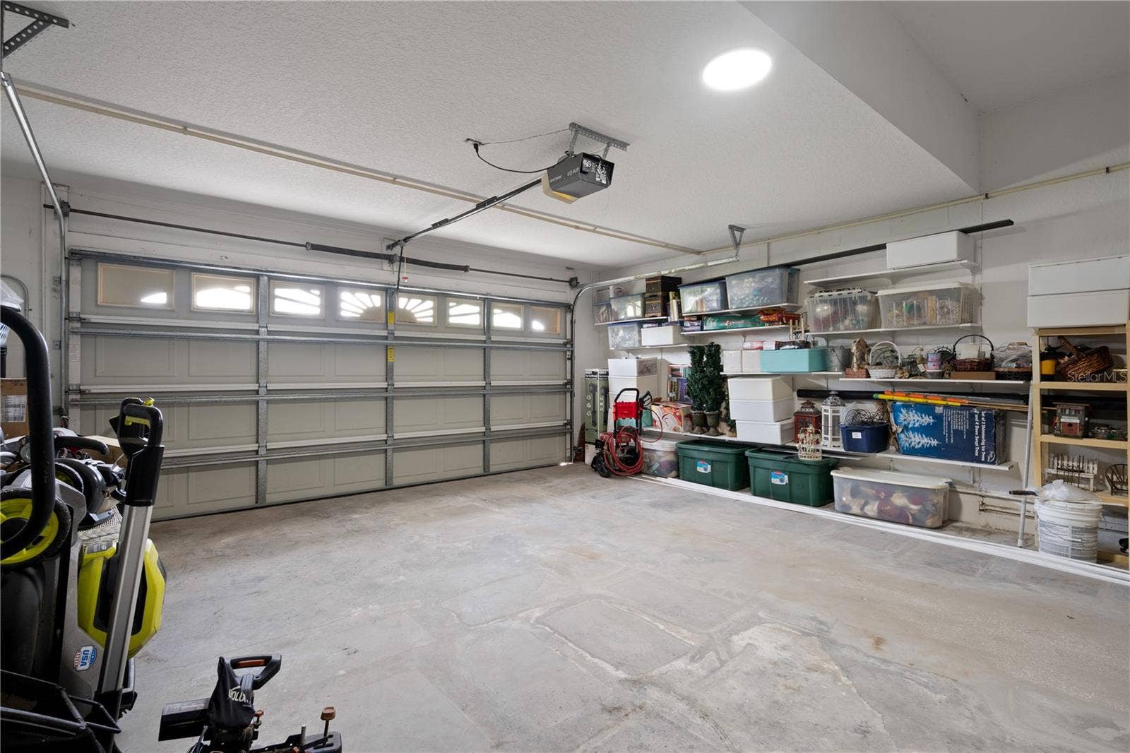 3239 GLENWOOD CIRCLE, Holiday, FL 34691