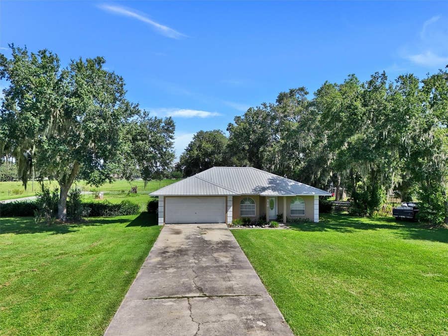 Property photo for 510 CLOVERLEAF DRIVE, Lithia, FL