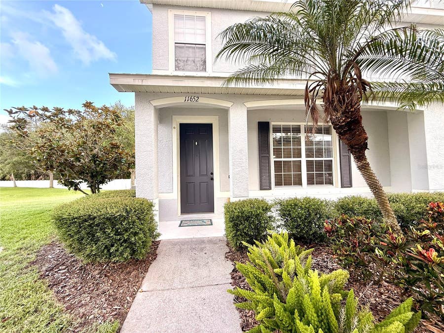 Property photo for 11652 DECLARATION DR, Tampa, FL