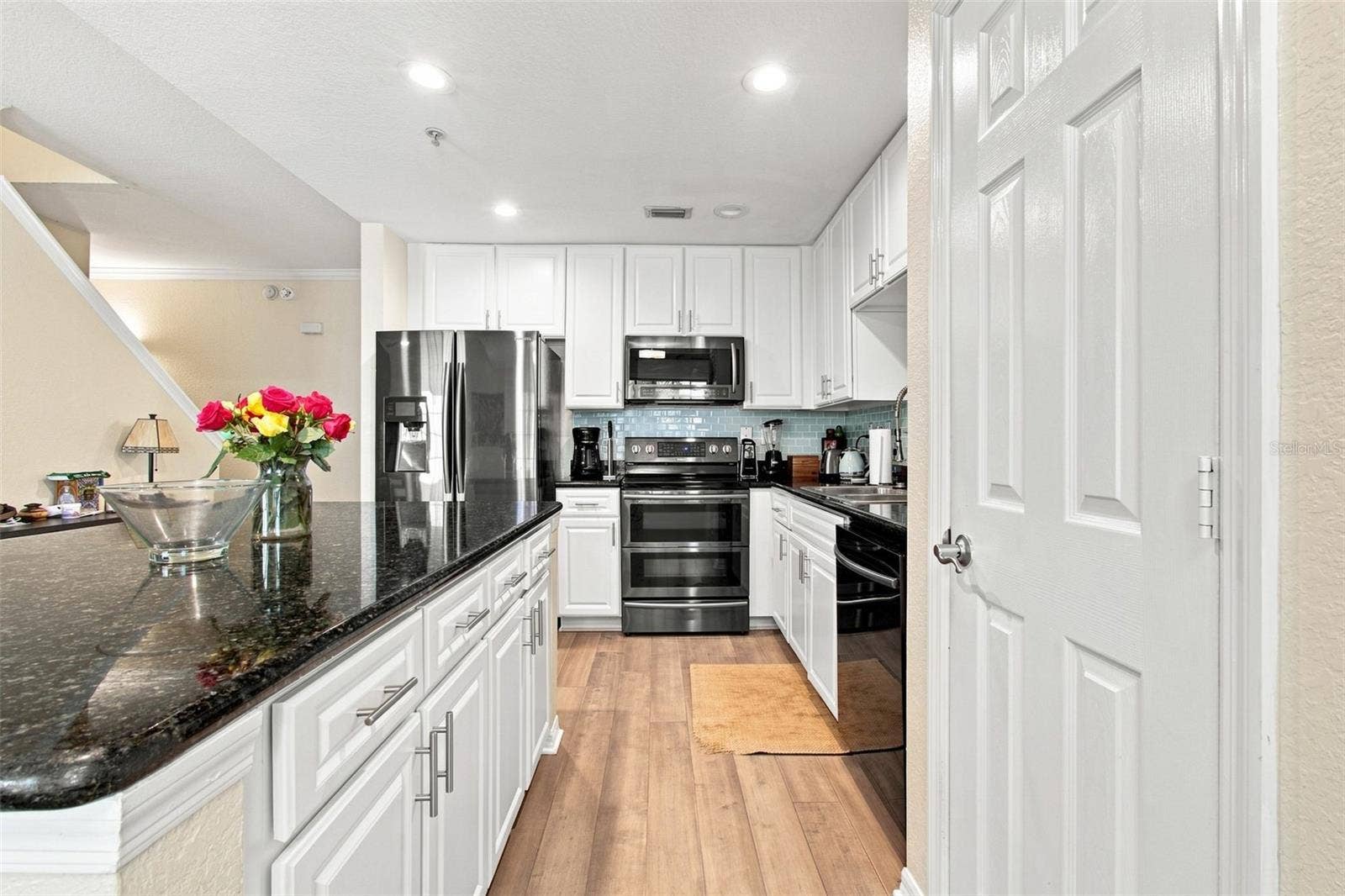 9801 MEADOW FIELD CIRCLE, Tampa, FL 33626 9801 MEADOW FIELD CIRCLE, Tampa, FL 33626