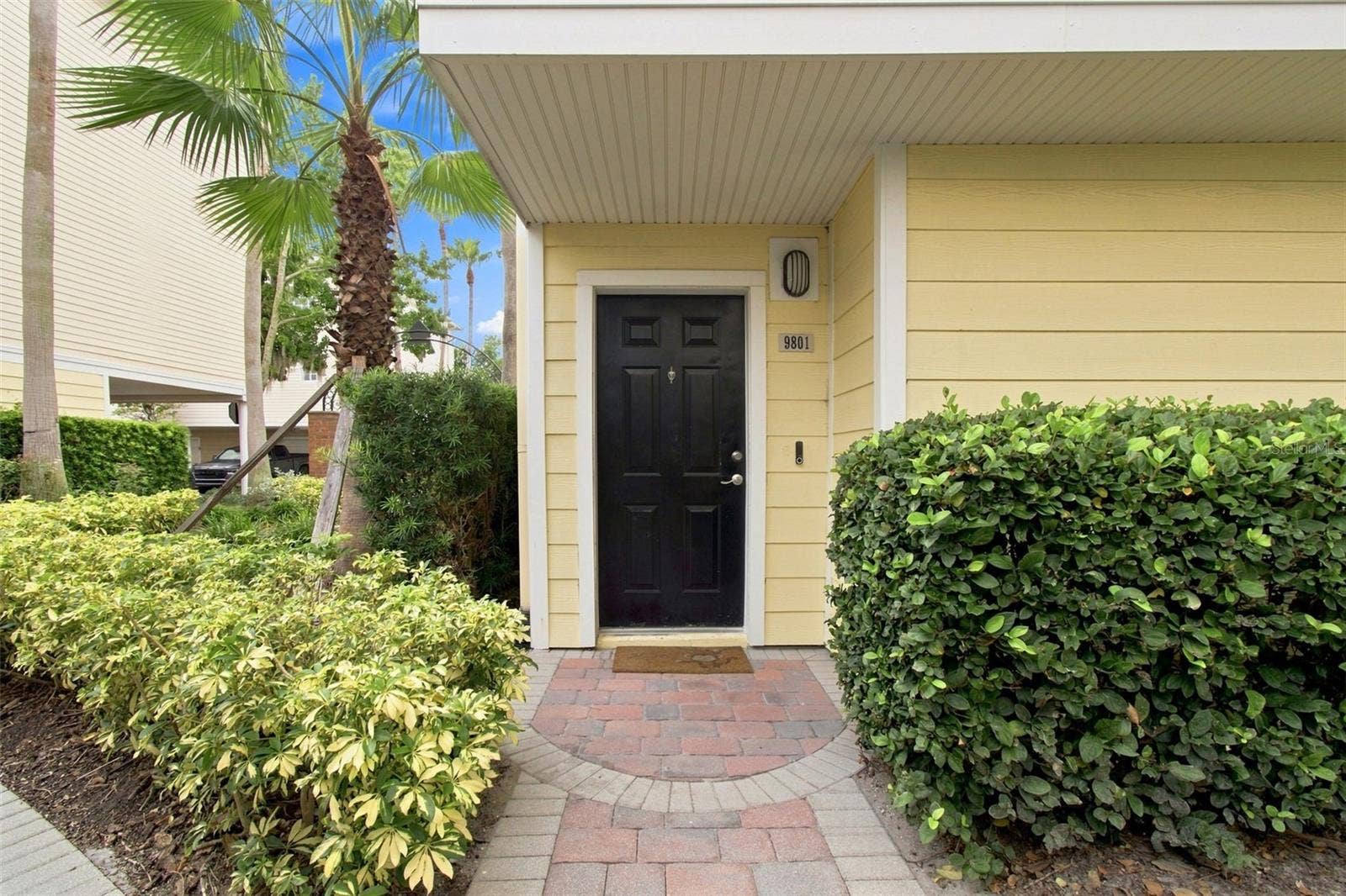 9801 MEADOW FIELD CIRCLE, Tampa, FL 33626 9801 MEADOW FIELD CIRCLE, Tampa, FL 33626