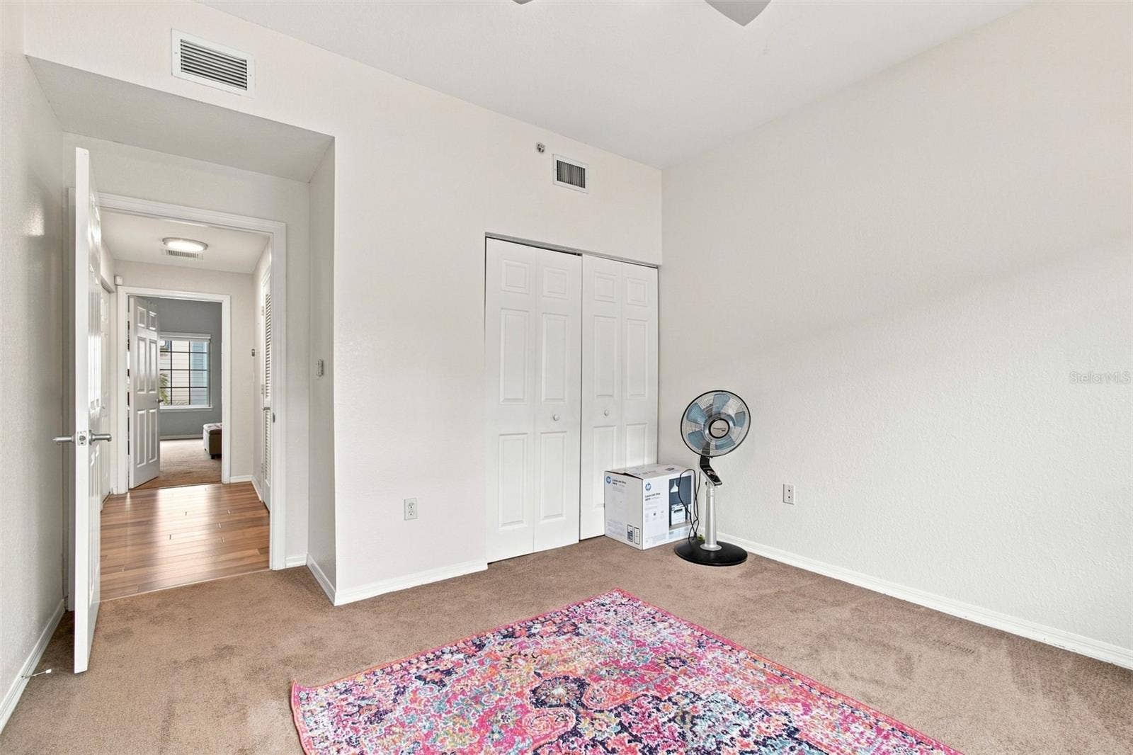 9801 MEADOW FIELD CIRCLE, Tampa, FL 33626 9801 MEADOW FIELD CIRCLE, Tampa, FL 33626