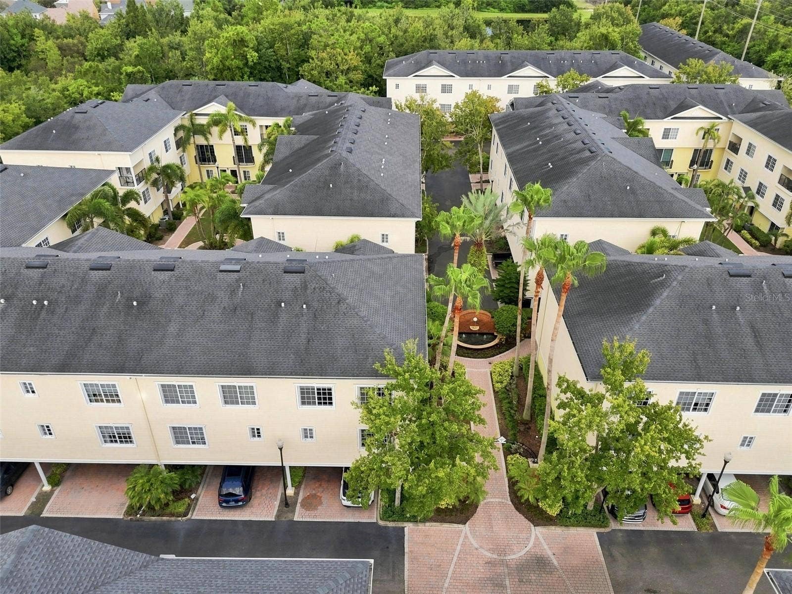9801 MEADOW FIELD CIRCLE, Tampa, FL 33626 9801 MEADOW FIELD CIRCLE, Tampa, FL 33626