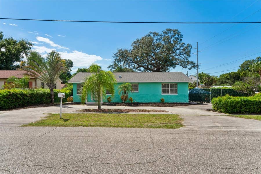 Property photo for 223 N WALTON AVENUE, Tarpon Springs, FL