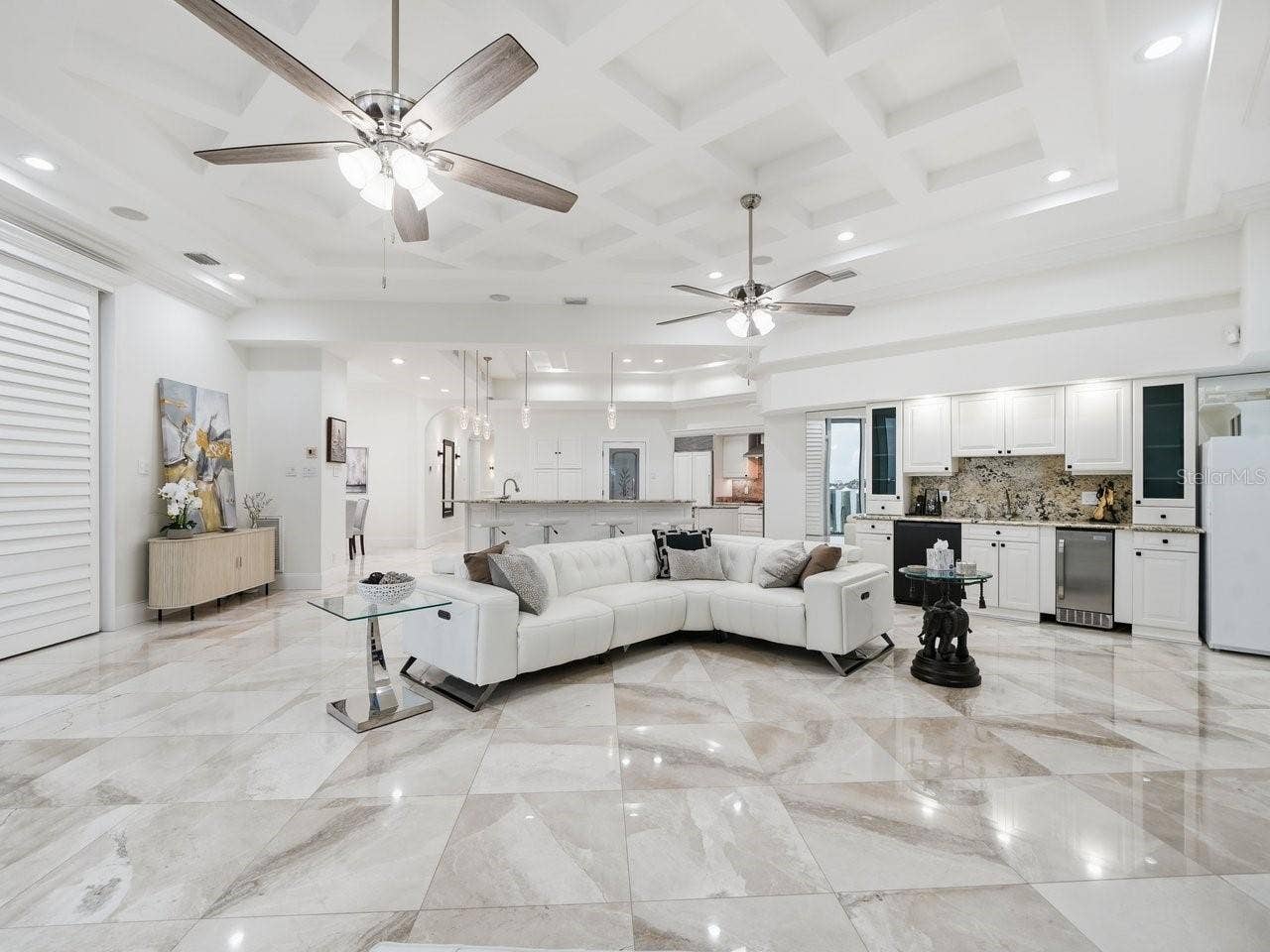 5400 PALI WAY, St Pete Beach, FL 33706 5400 PALI WAY, St Pete Beach, FL 33706