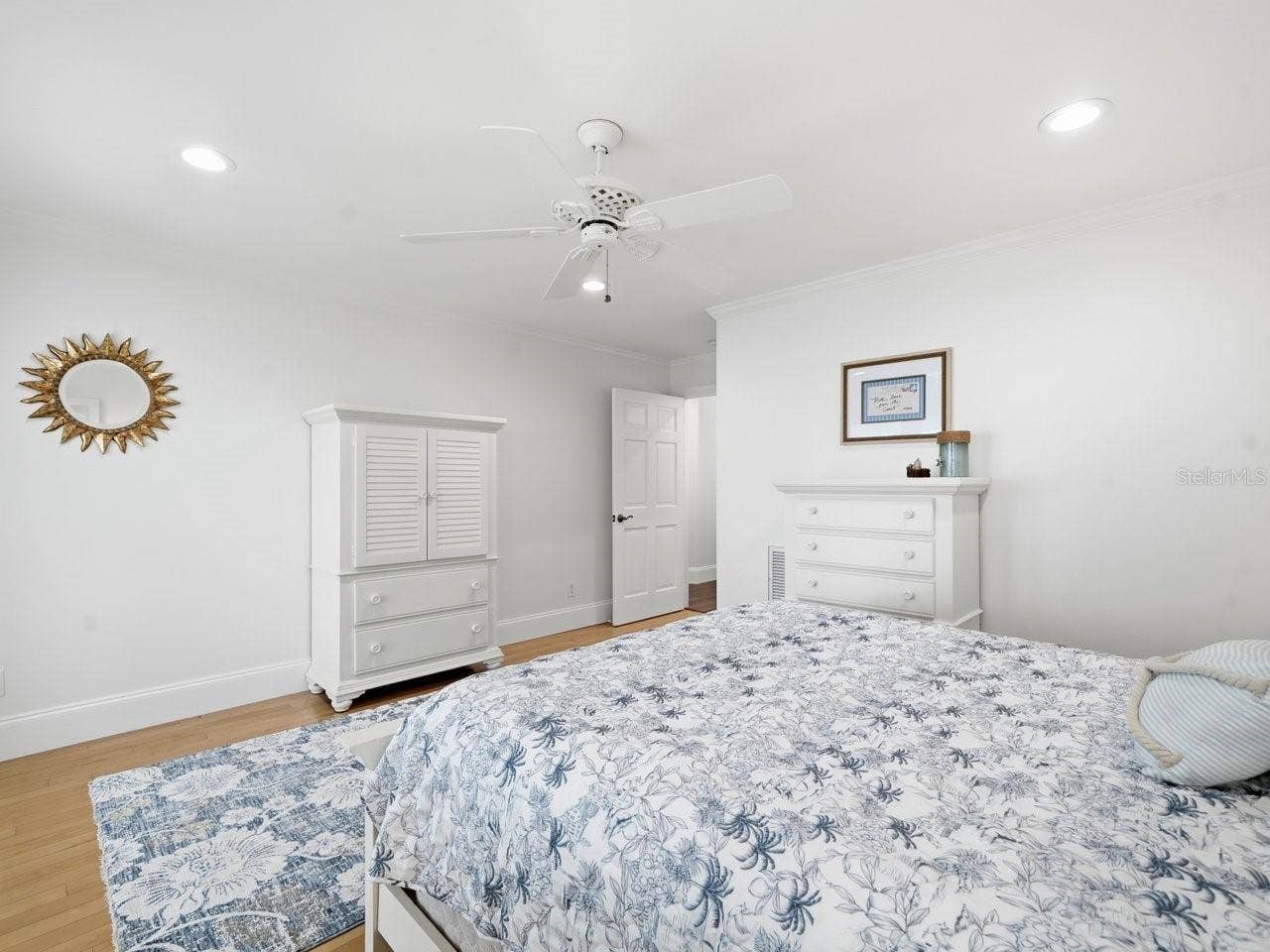 5400 PALI WAY, St Pete Beach, FL 33706 5400 PALI WAY, St Pete Beach, FL 33706