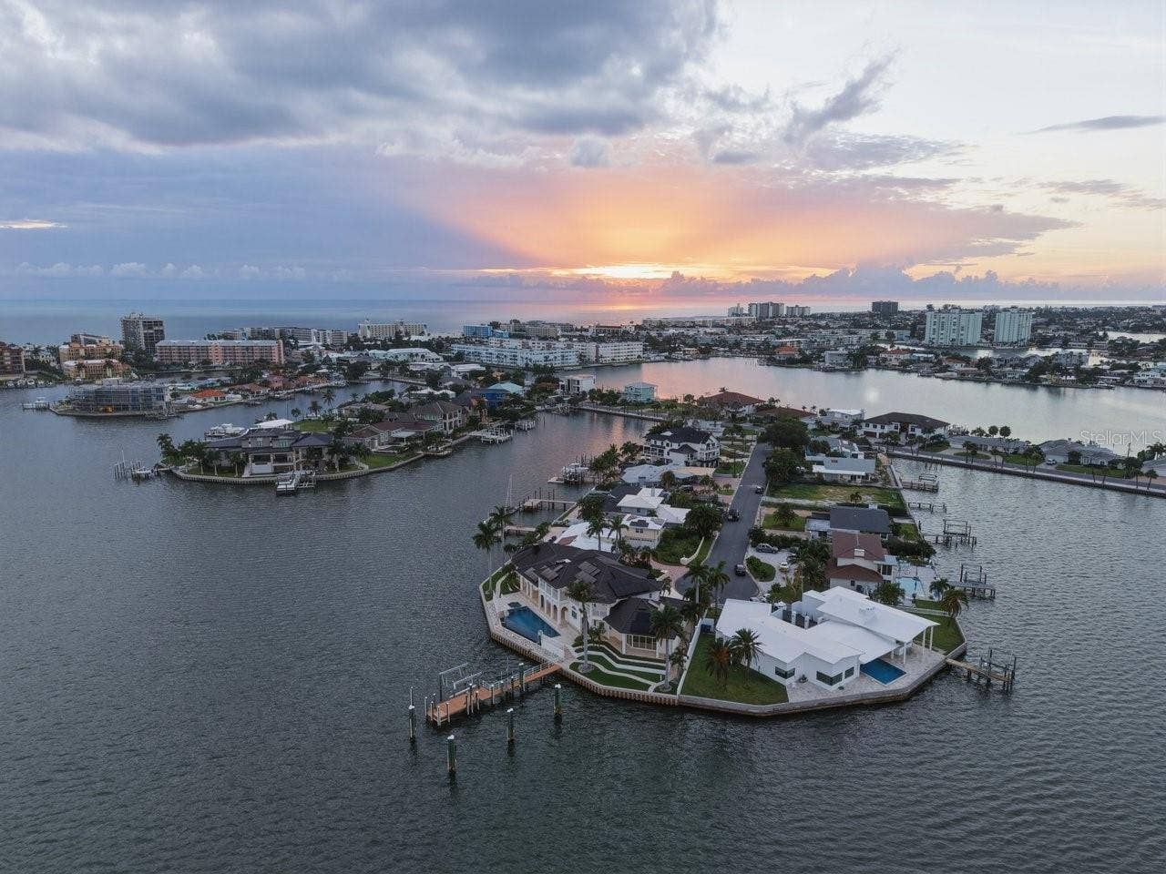 5400 PALI WAY, St Pete Beach, FL 33706 5400 PALI WAY, St Pete Beach, FL 33706