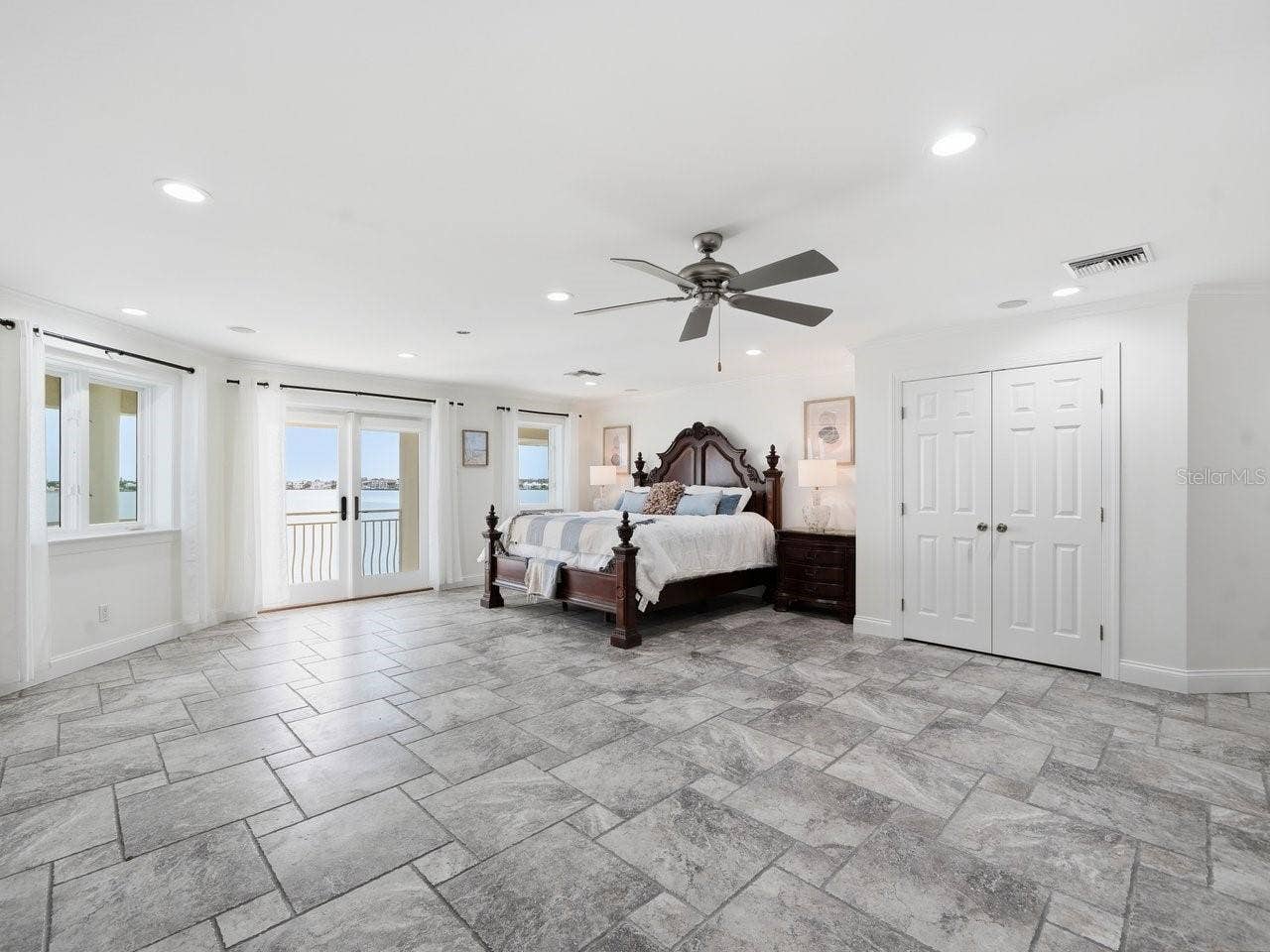 5400 PALI WAY, St Pete Beach, FL 33706 5400 PALI WAY, St Pete Beach, FL 33706