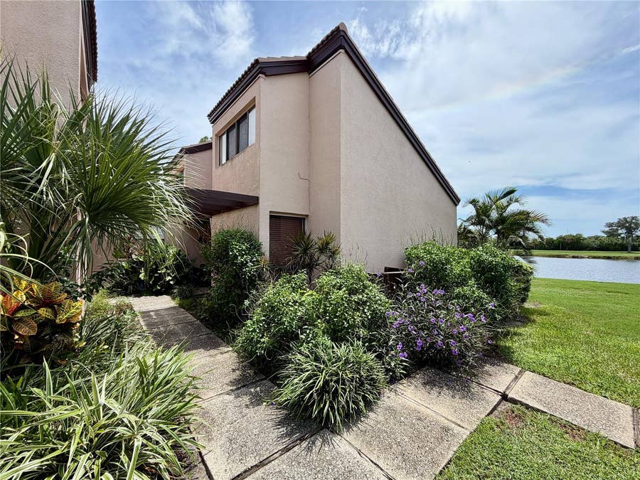 Property photo for 1320 PELICAN CREEK CROSSING, St Petersburg, FL