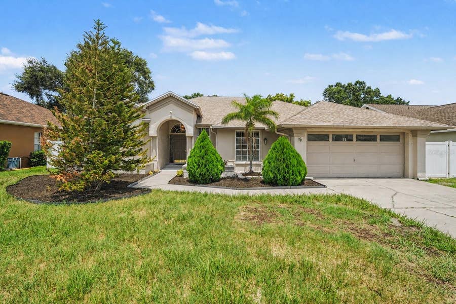 Property photo for 12410 DRIFTSTONE WAY, Riverview, FL