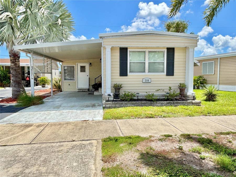 Property photo for 310 MOUNT PINEY AVENUE NE, #266, St Petersburg, FL