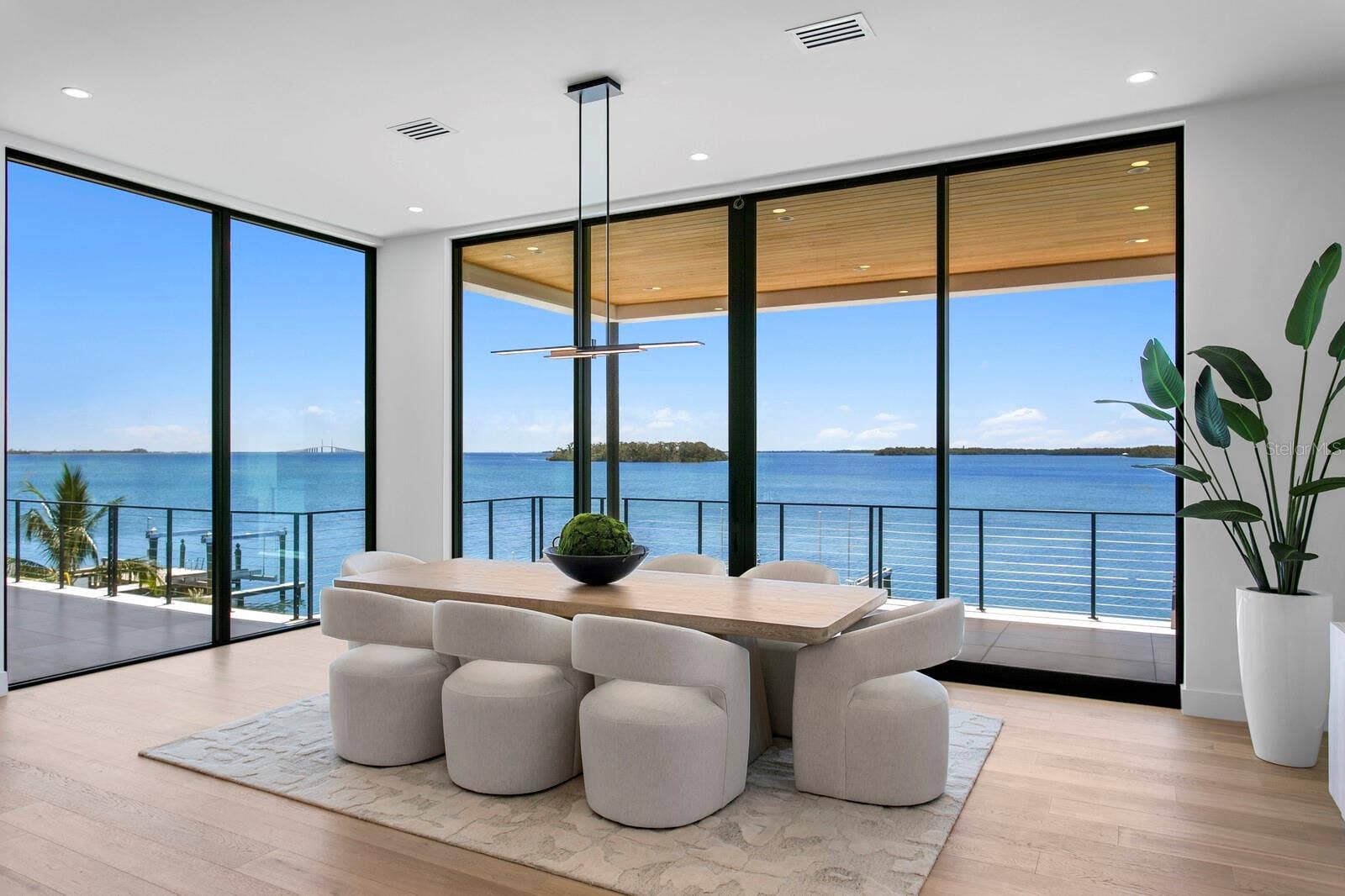 114 SANDS POINT DRIVE, Tierra Verde, FL 33715 114 SANDS POINT DRIVE, Tierra Verde, FL 33715