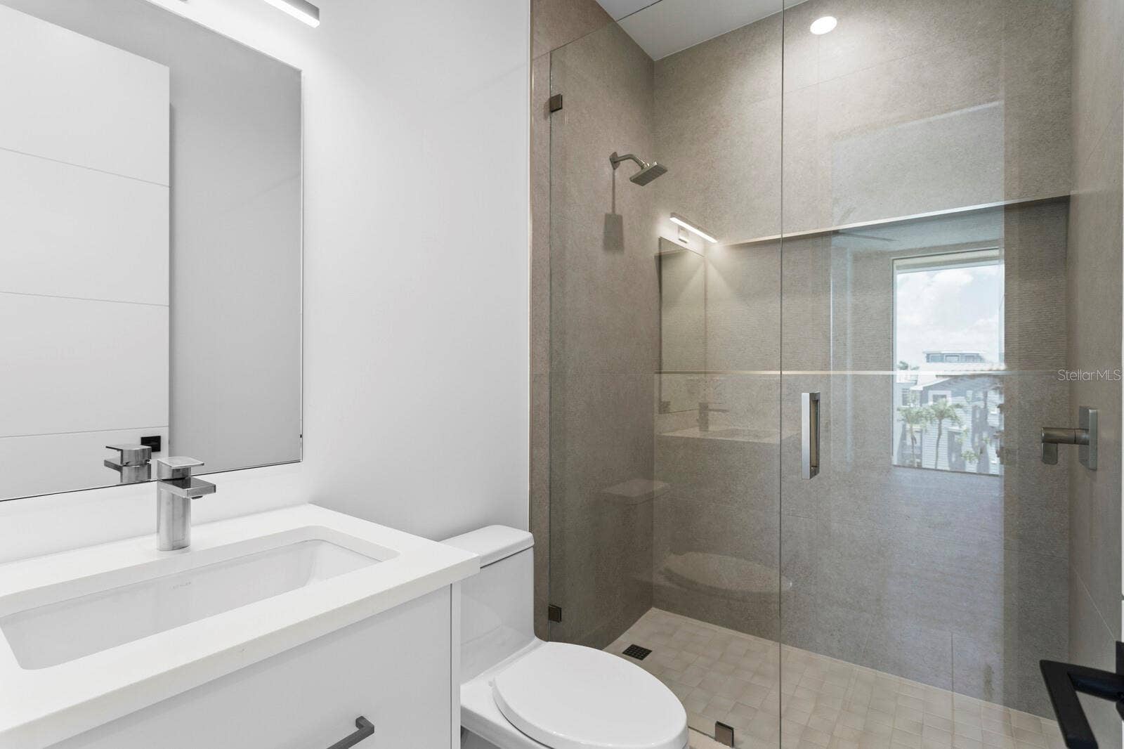 114 SANDS POINT DRIVE, Tierra Verde, FL 33715 114 SANDS POINT DRIVE, Tierra Verde, FL 33715