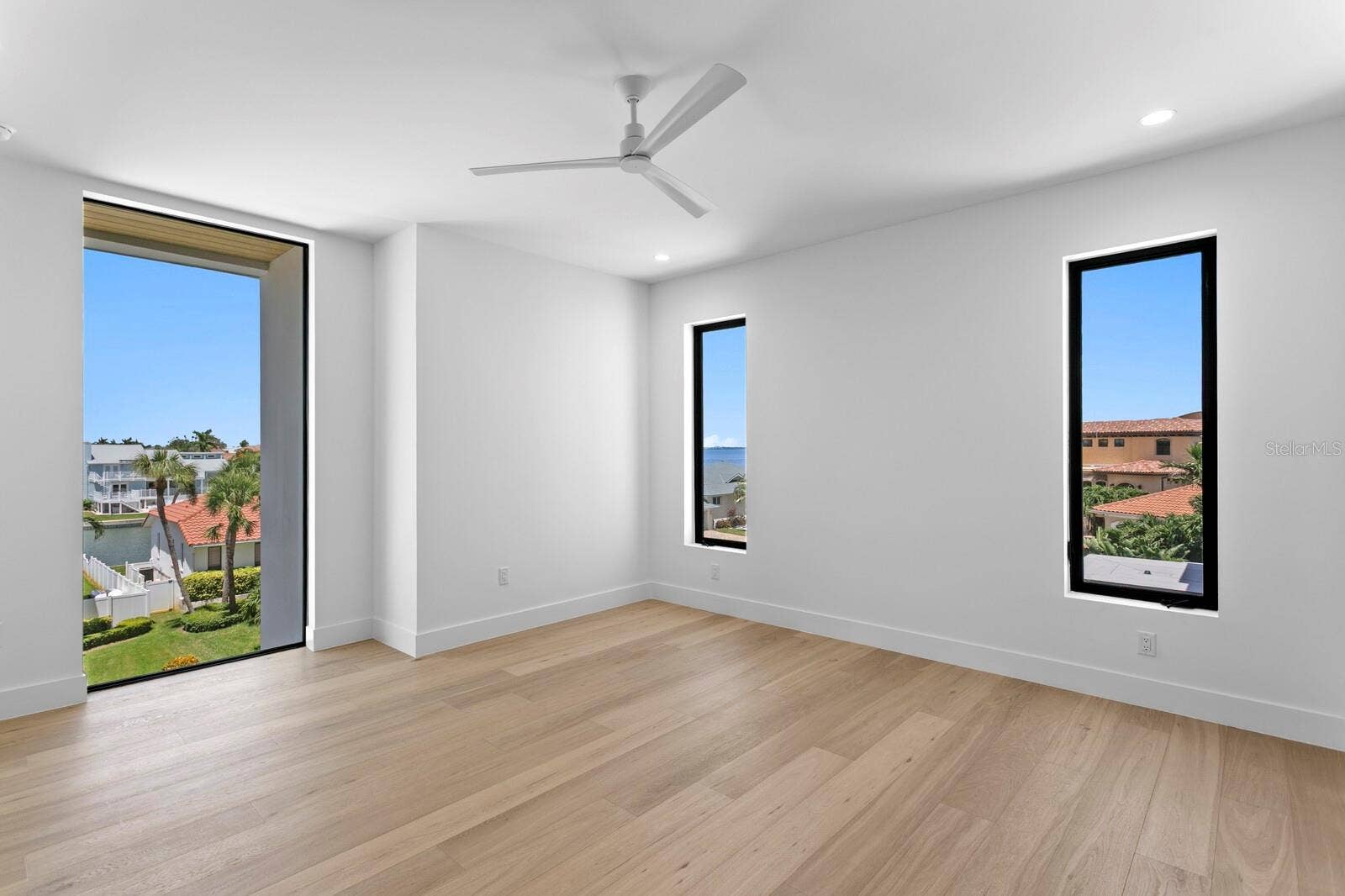 114 SANDS POINT DRIVE, Tierra Verde, FL 33715 114 SANDS POINT DRIVE, Tierra Verde, FL 33715